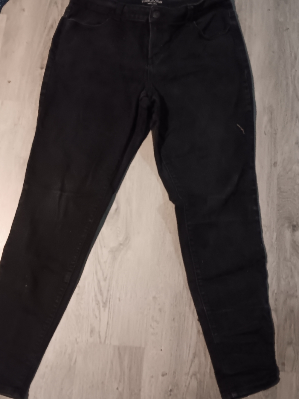 Black Skinny Stretch Jeans for Women - Maurices Mid-rise